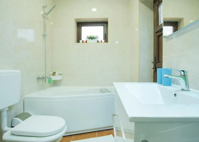 Gemuetliches Studio-apartment Fuer 2 Personen In M By Interhome Apartment *