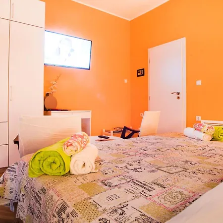 Gemuetliches Studio-apartment Fuer 2 Personen In M By Interhome Apartmán Malinska