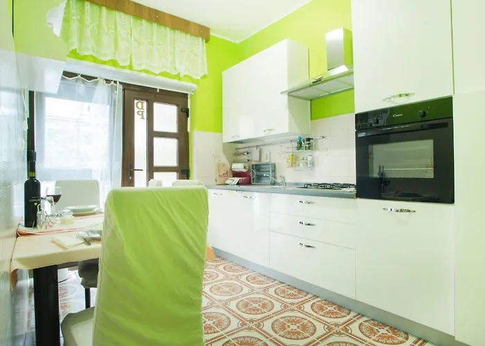 Gemuetliches Studio-apartment Fuer 2 Personen In M By Interhome Malinska